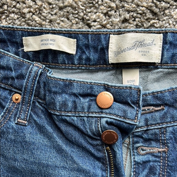 High Rise Shorts - Picture 3 of 3